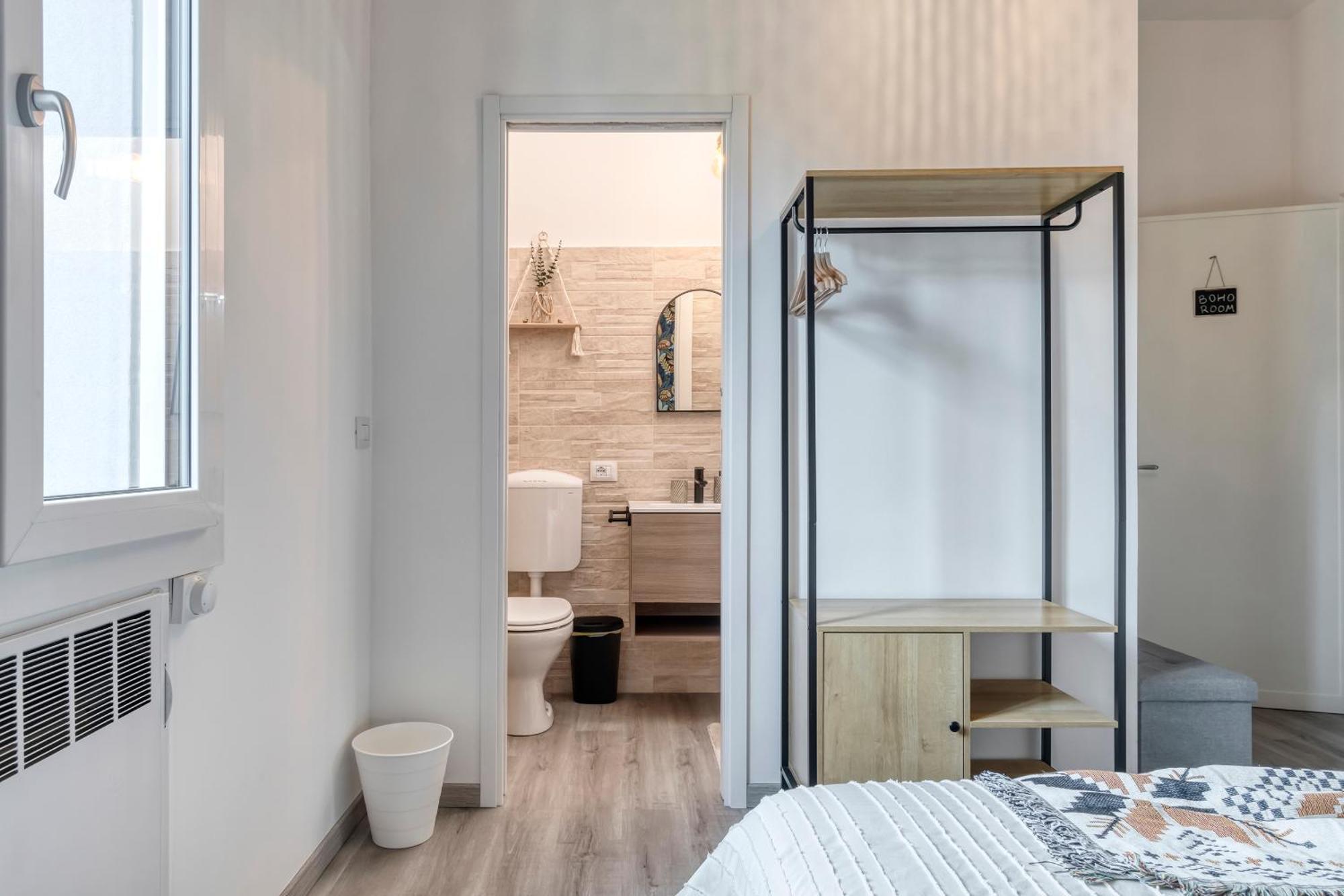 Wanderlust Rooms Bologna Fiera, Free Parking Екстер'єр фото
