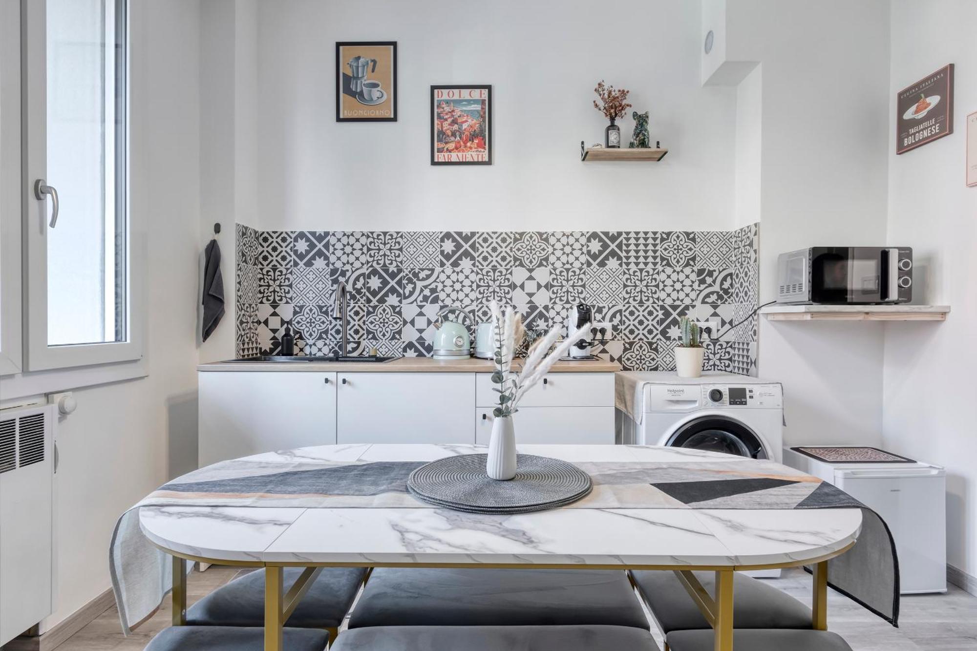 Wanderlust Rooms Bologna Fiera, Free Parking Екстер'єр фото